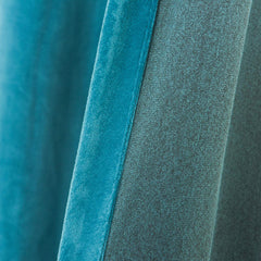 Set draperii din catifea cu rejansa transparenta cu ate pentru galerie, Madison, densitate 700 g/ml, Arctic, 2 buc