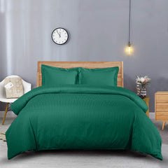 Lenjerie de pat pentru o persoana cu husa elastic pat si fata perna dreptunghiulara, Elegance, damasc, dunga 1 cm, 130 g/mp, Verde smarald, bumbac 100%, 3 piese