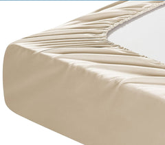 Lenjerie de pat pentru o persoana cu husa elastic pat si fata perna patrata, Mild Morning, bumbac ranforce, gramaj tesatura 120 g/mp, Crem, 3 piese