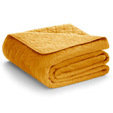 Cuvertura de pat din catifea matlasata, Laila, 180-190 g/m2, galben