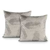 Set 2 huse perne decorative din catifea model pene de paun, 220 g/m2, Cappuccino