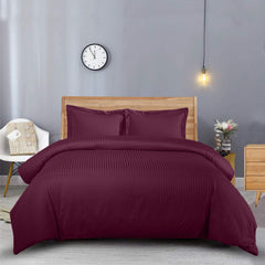 Lenjerie de pat pentru o persoana cu husa elastic pat si fata perna dreptunghiulara, Elegance, damasc, dunga 1 cm, 130 g/mp, Mauve, bumbac 100%, 3 piese