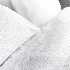 Lenjerie de pat matrimonial cu husa de perna patrata, satinat creponat, L, alb, bumbac 100%, 4 piese