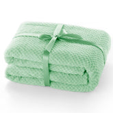 Patura in stil modern cu model jacquard in relief, Henry, 240 g/m2, vernil