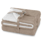 Patura in relief jacquard cu motiv modern, Shleepy, 400 g/m2, cappuccino