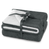 Patura in relief jacquard cu motiv modern, Shleepy, 400 g/m2, gri inchis