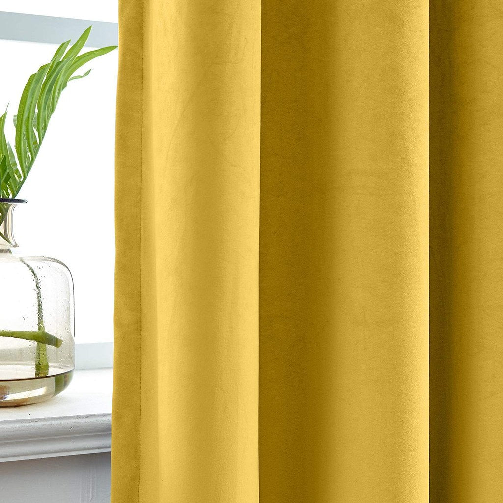 Set draperii din catifea cu rejansa transparenta cu ate pentru galerie, Madison, densitate 700 g/ml, Lemon, 2 buc