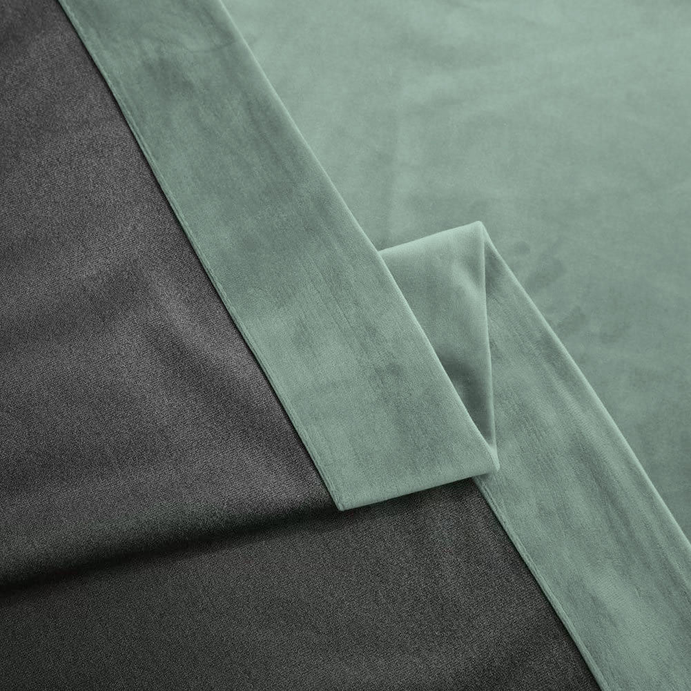 Draperie din catifea blackout cu inele negre, Madison, densitate 700 g/ml, Opal, 1 buc