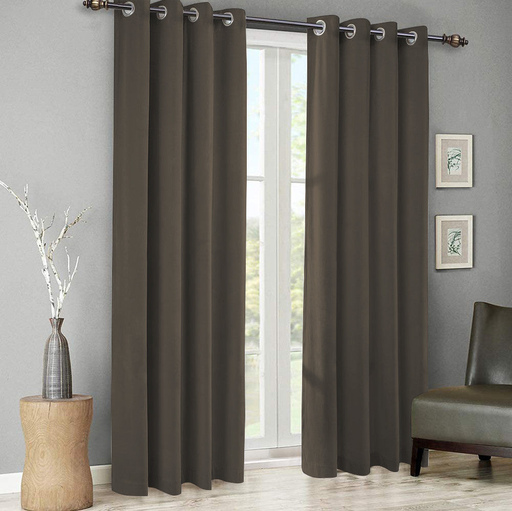 Set draperii din catifea cu inele argintii, Madison, densitate 700 g/ml, Wood brown, 2 buc
