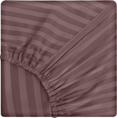Cearsaf de pat cu elastic din damasc, densitate 130 g/mp, Maro