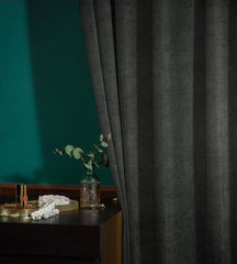 Draperie tip tesatura in cu rejansa transparenta cu ate pentru galerie, Madison, densitate 700 g/ml, Solin, 1 buc