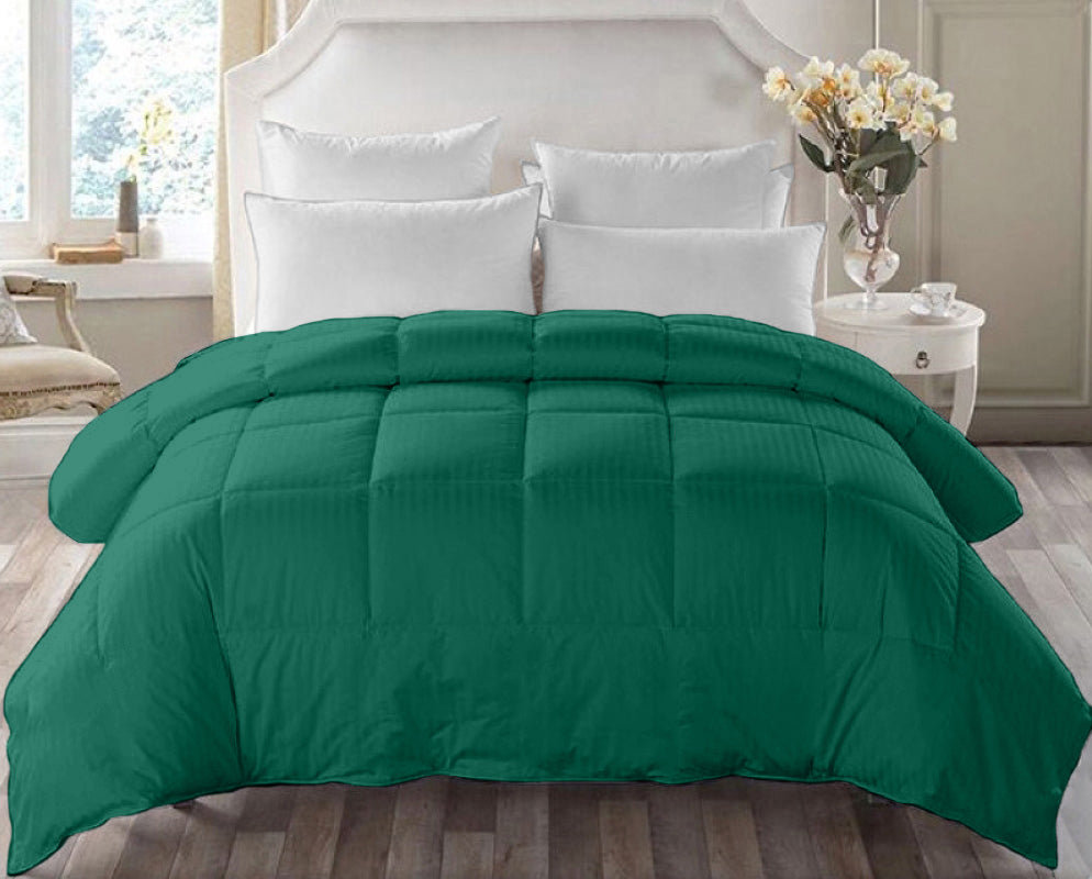 Pilota matlasata cu umplutura microfibra si invelis din damasc pentru vara, 200 g/mp, Verde smarald