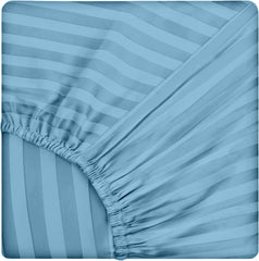 Lenjerie de pat pentru o persoana cu husa elastic pat si fata perna dreptunghiulara, Elegance, damasc, dunga 1 cm, 130 g/mp, Albastru celest, bumbac 100%, 3 piese