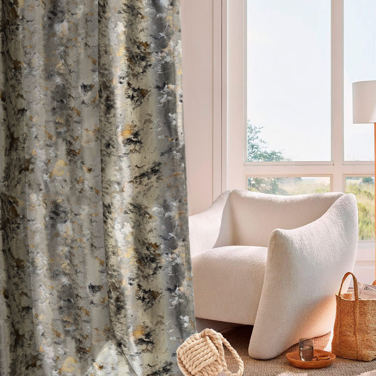 Set draperii din catifea texturata cu inele albe, Madison, densitate 700 g/ml, Ivette, 2 buc