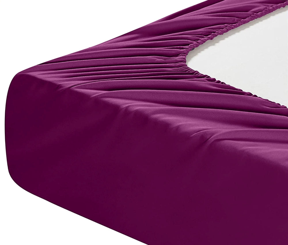 Lenjerie de pat pentru o persoana cu husa elastic pat si fata perna patrata, Thalia, bumbac ranforce, gramaj tesatura 120 g/mp, Mov, 3 piese