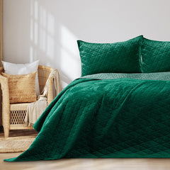 Cuvertura de pat din catifea matlasata, Laila, 180-190 g/m2, verde