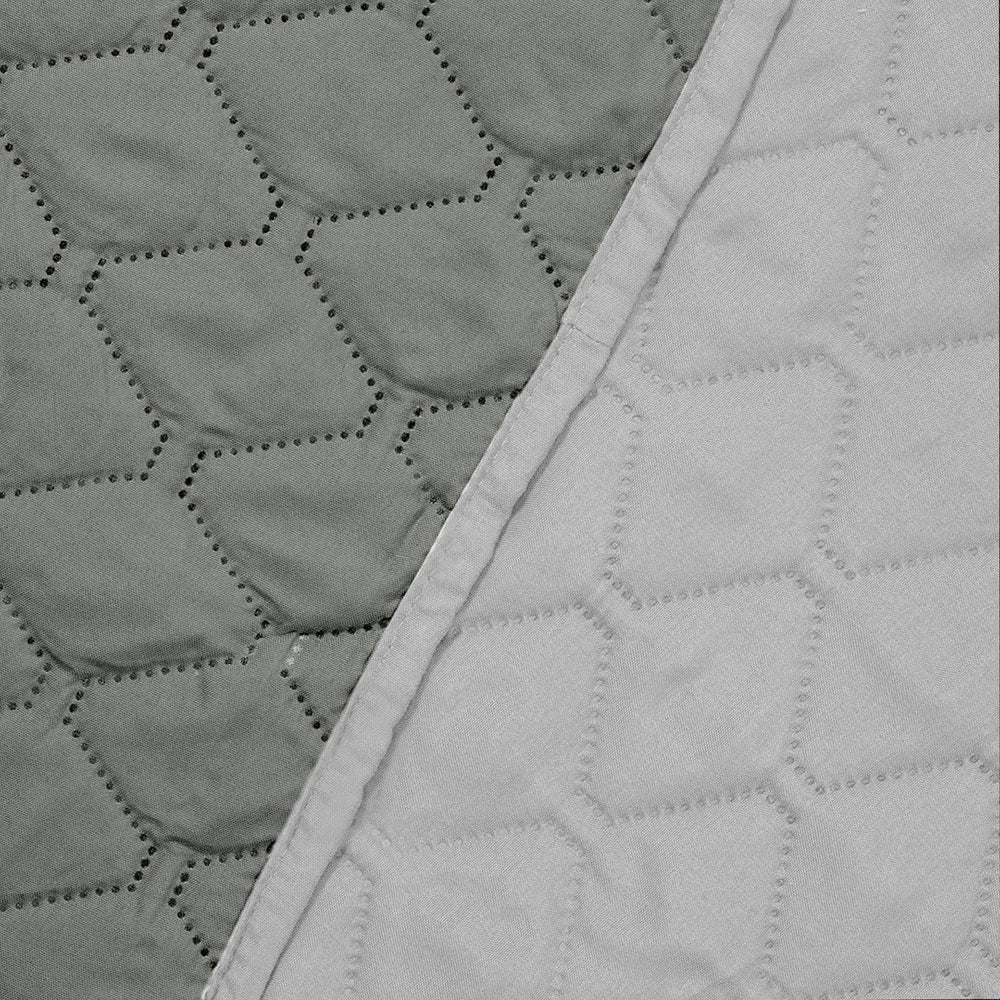 Cuvertura de pat matlasata, Axel, densitate 70 g/mp, Grafit/Gri