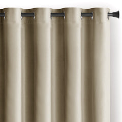 Draperie din catifea cu inele, Velvet, densitate 210 g/mp, opacitate 77%, Bej clasic, 1 buc