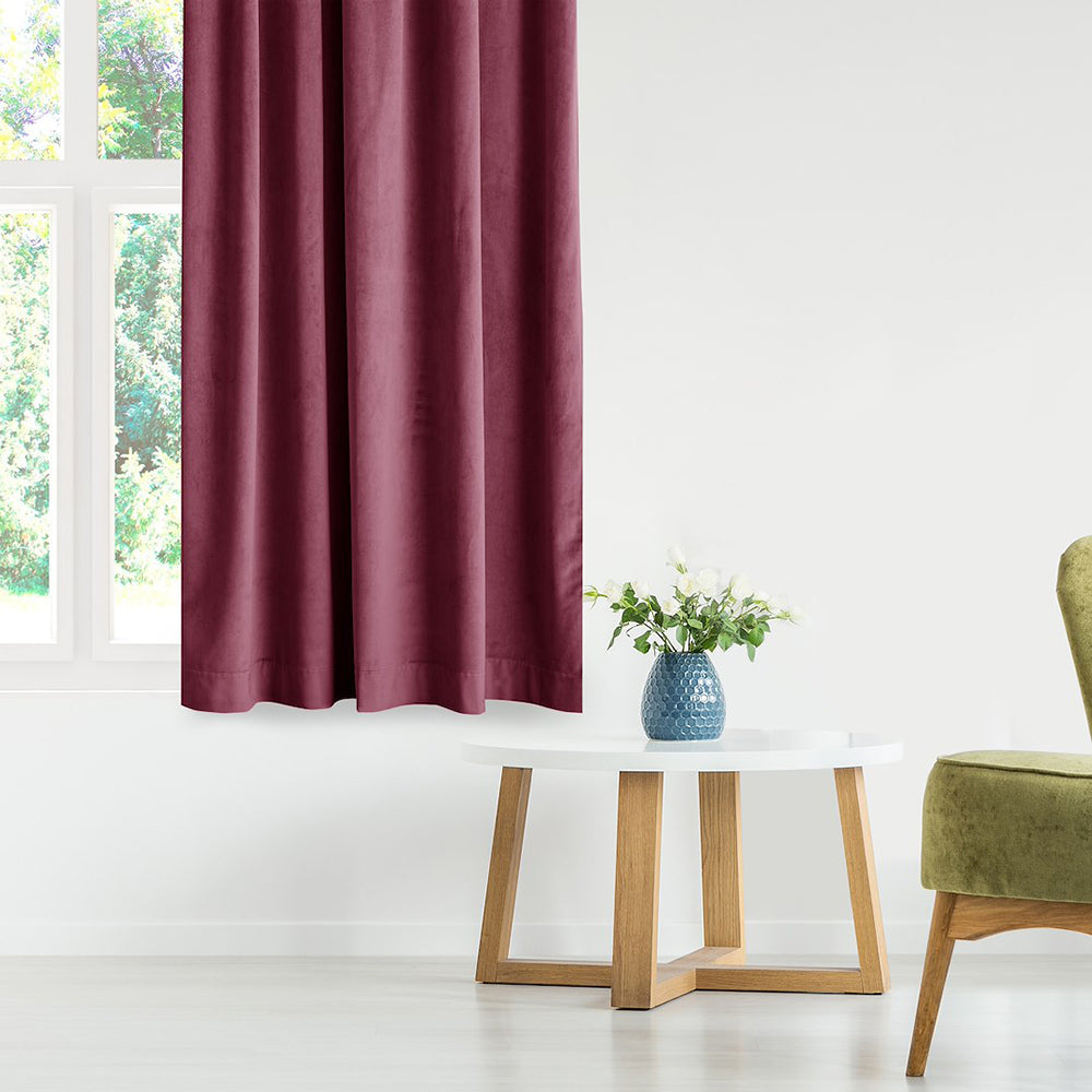 Draperie din catifea cu inele, Velvet, densitate 210 g/mp, opacitate 77%, Burgundy, 1 buc