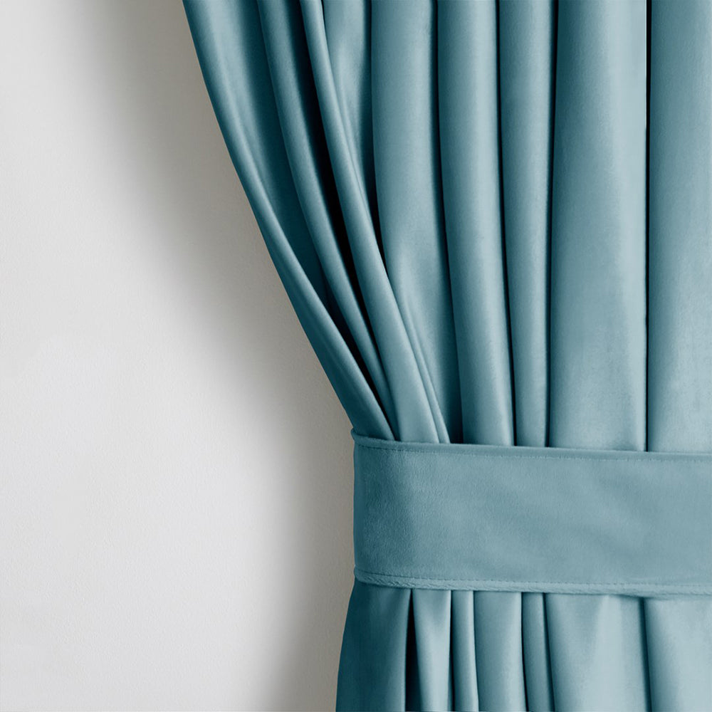 Draperie din catifea cu inele, Velvet, densitate 210 g/mp, opacitate 77%, Blue, 1 buc