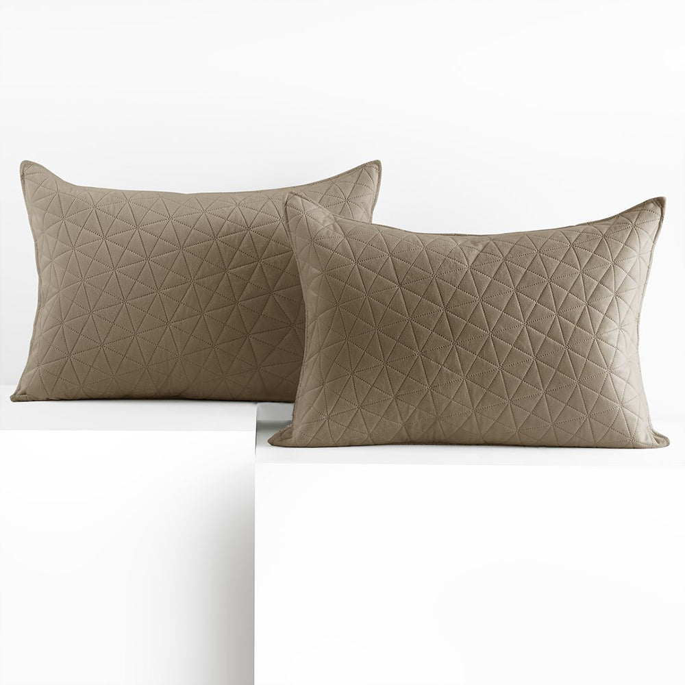 Set 2 huse perne decorative din catifea matlasate, Laila, 180-190 g/m2, Cappuccino