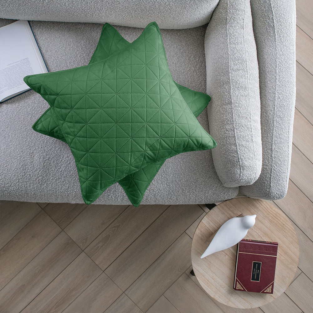Set 2 huse perne decorative din catifea matlasate, Laila, 180-190 g/m2, Verde