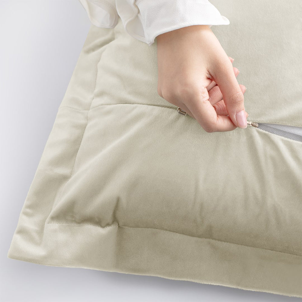 Set 2 huse perne decorative din catifea cu tiv, Velvet, 220 g/m2, Crem