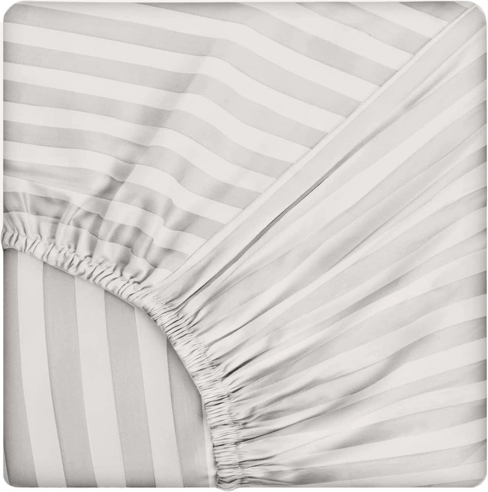 Lenjerie de pat pentru o persoana cu husa elastic pat si fata perna dreptunghiulara, Elegance, damasc, dunga 1 cm, 130 g/mp, Crem, bumbac 100%, 3 piese