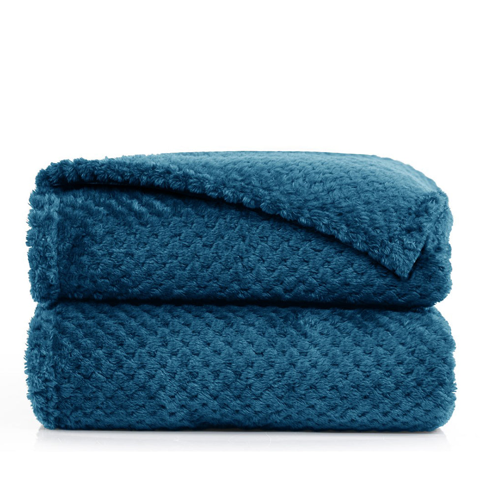 Patura in stil modern cu model jacquard in relief, Henry, 240 g/m2, albastru