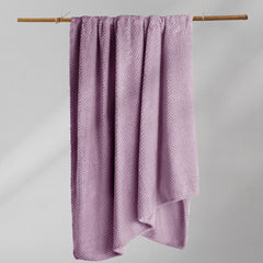 Patura in stil modern cu model jacquard in relief, Henry, 240 g/m2, lila