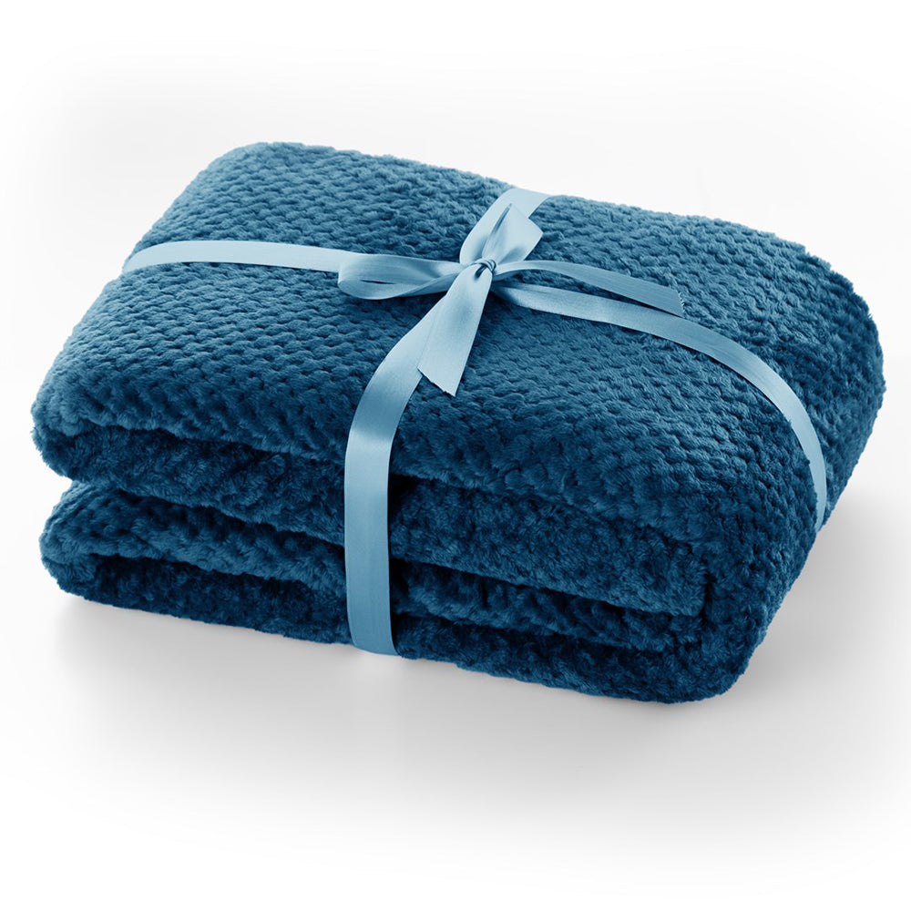 Patura in stil modern cu model jacquard in relief, Henry, 240 g/m2, albastru