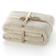 Patura in stil modern cu model jacquard in relief, Henry, 240 g/m2, cappuccino