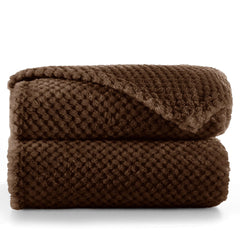 Patura in stil modern cu model jacquard in relief, Henry, 240 g/m2, maro