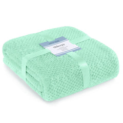 Patura in relief jacquard cu motiv modern, Shleepy, 400 g/m2, vernil