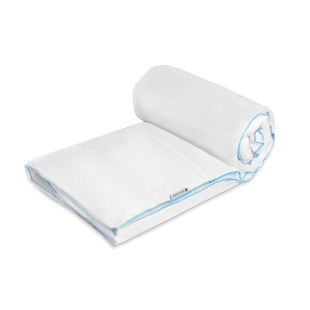 Pilota matlasata din microfibra pentru 4 anotimpuri, Taurus, 200g/mp, alb