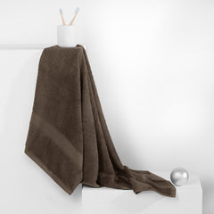 Set 6 prosoape de baie cu bordura brodata din bumbac, Bamby, 425 g/mp, 2x70x140 cm, 4x50x100 cm, maro