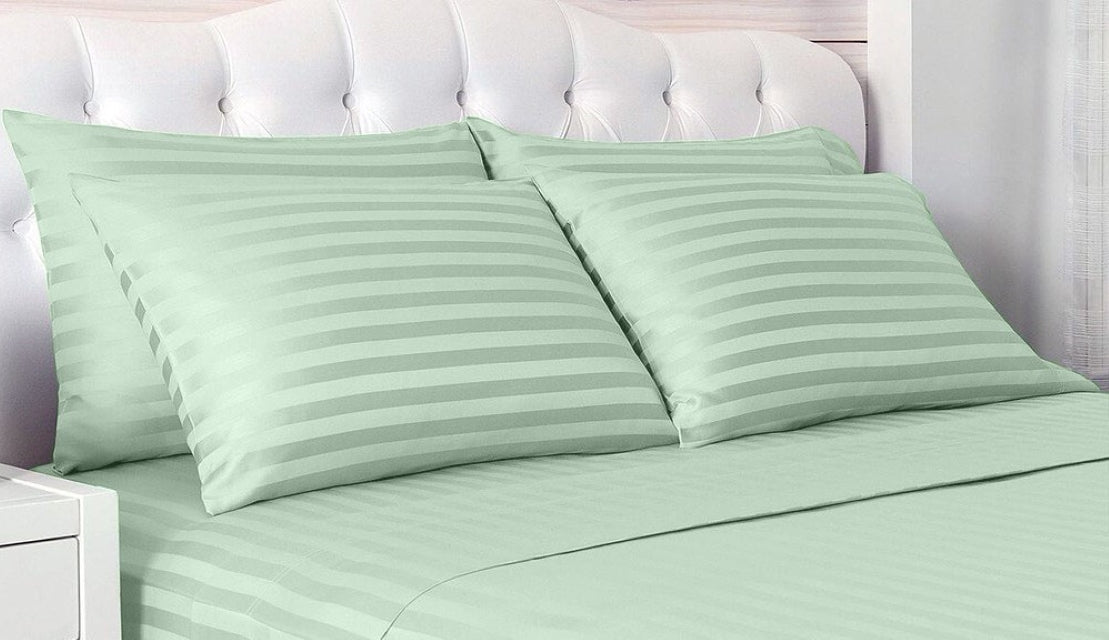 Set 2 huse perna din damasc, densitate 130 g/mp, Vernil