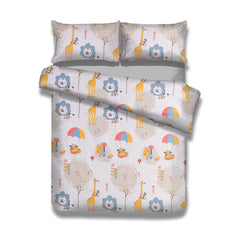 Set husa pilota si 2 huse perna din bumbac, model animalute, Safari Friends, 135x200 cm, 40x60 cm, 80x80 cm, bej, 3 piese