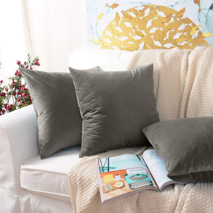 Set 2 huse pernute decorative din catifea cu fermoar, Madison, densitate 700 g/ml, Lead